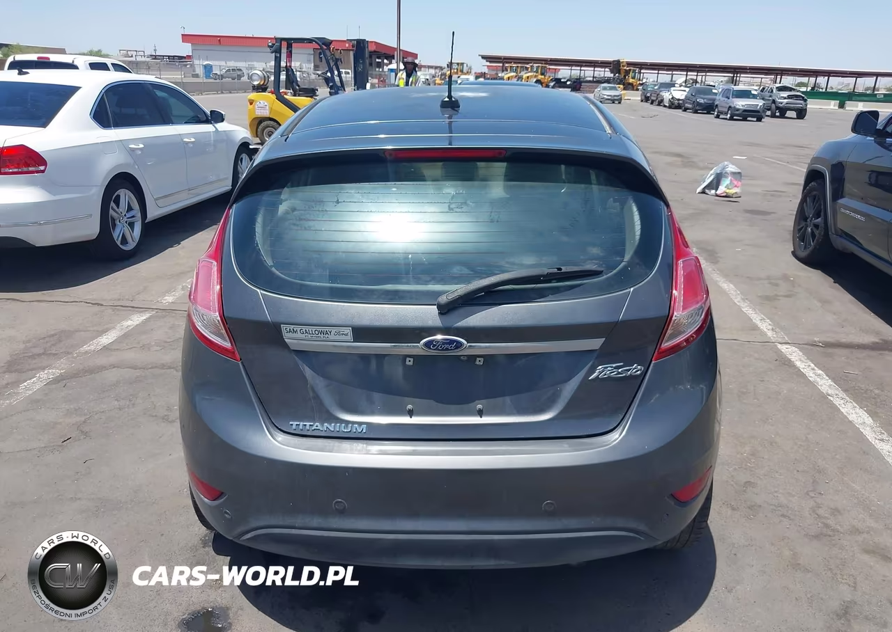 2015 Ford Fiesta Titanium VIN:3FADP4FJ5FM110297 - 16