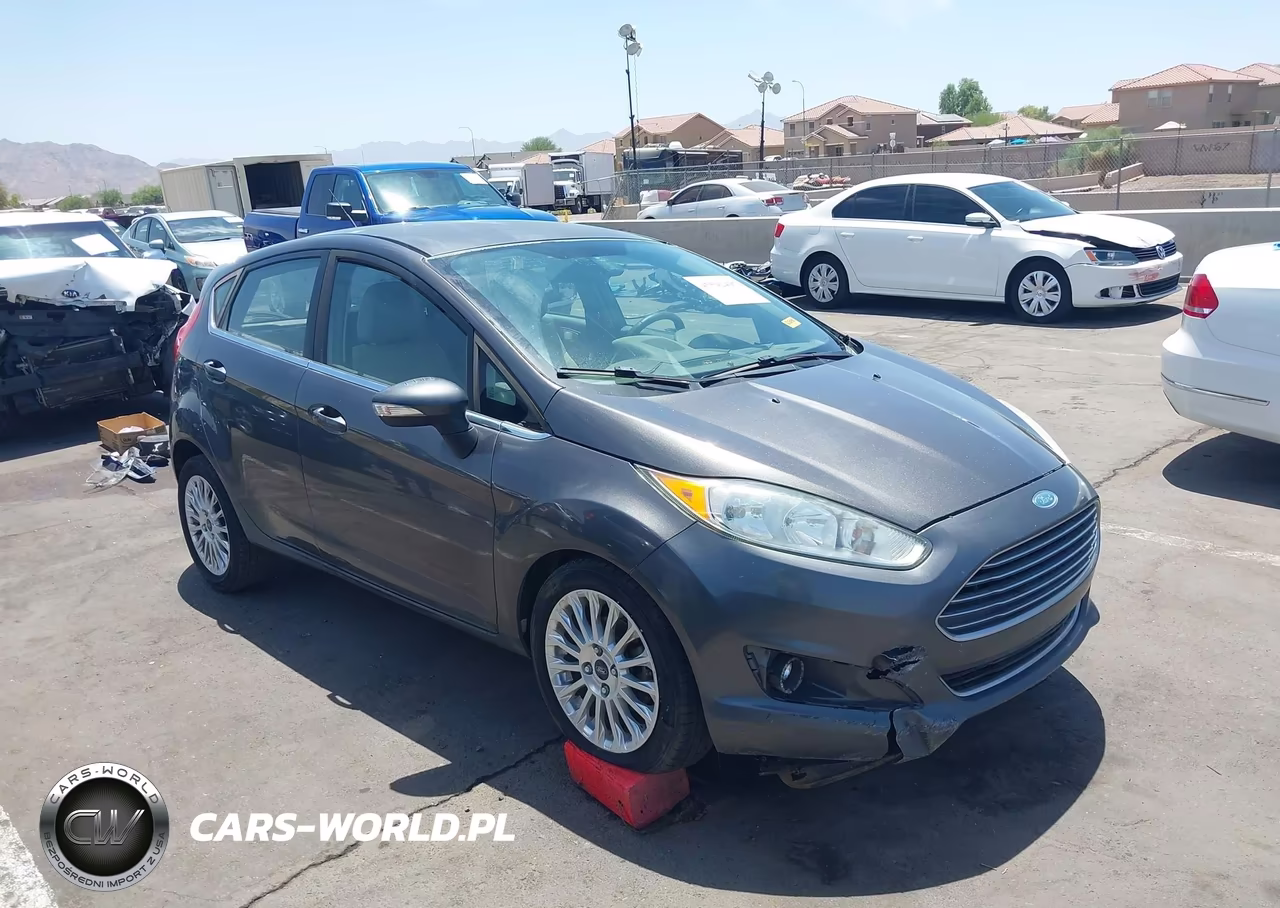 2015 Ford Fiesta Titanium VIN:3FADP4FJ5FM110297 - 6