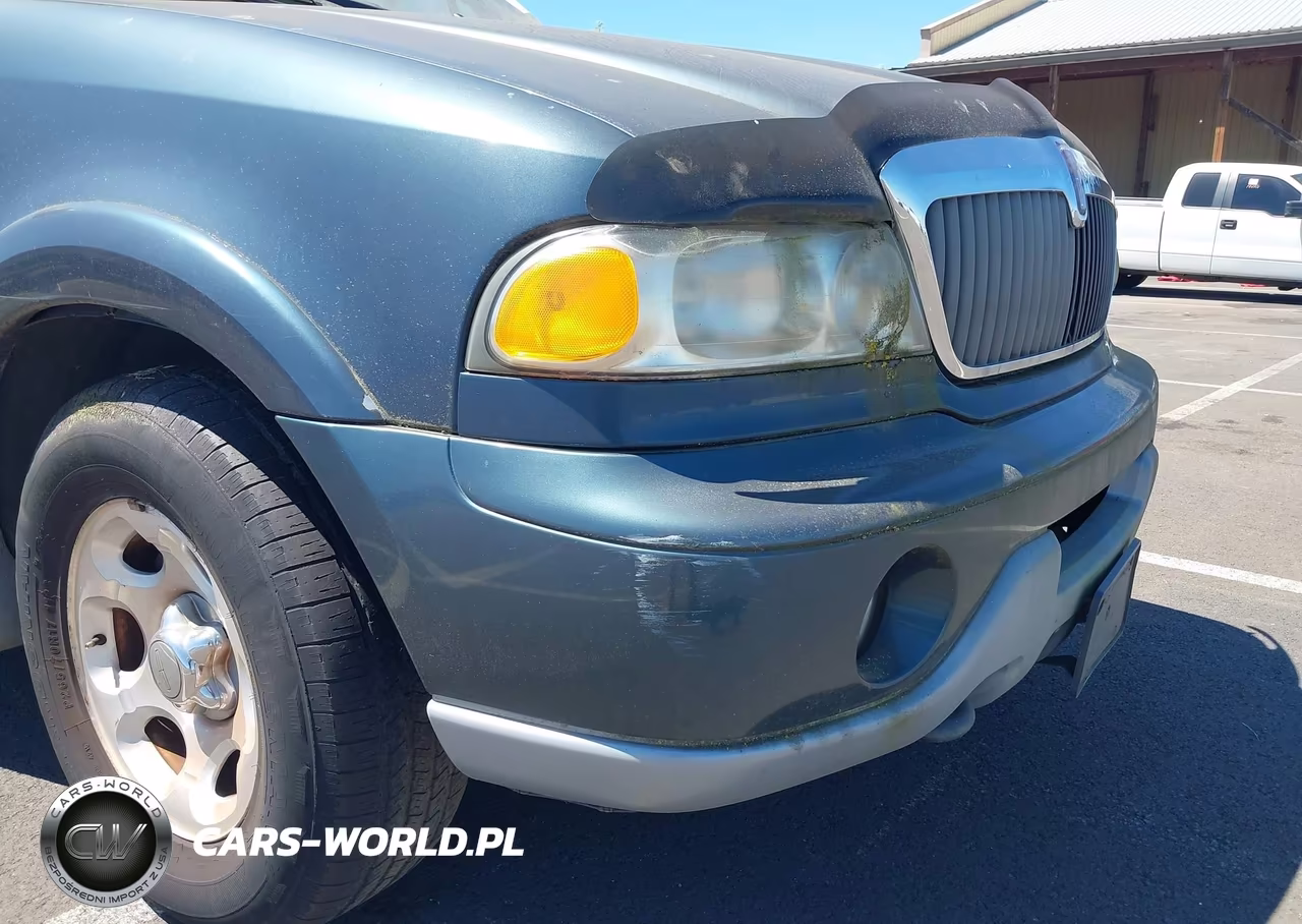 2000 Lincoln Navigator VIN:5LMPU28A9YLJ13203 - 6
