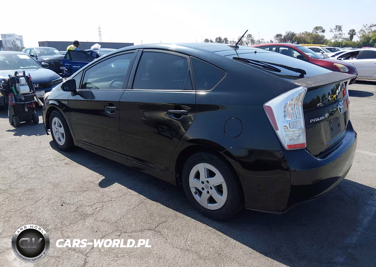 2011 Toyota Prius Three VIN:JTDKN3DU0B0253573 - 3