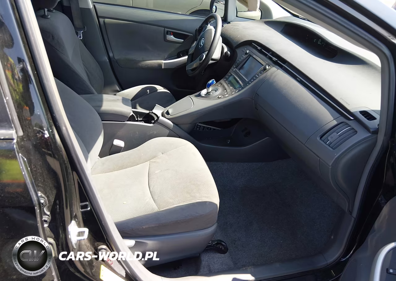 2011 Toyota Prius Three VIN:JTDKN3DU0B0253573 - 5
