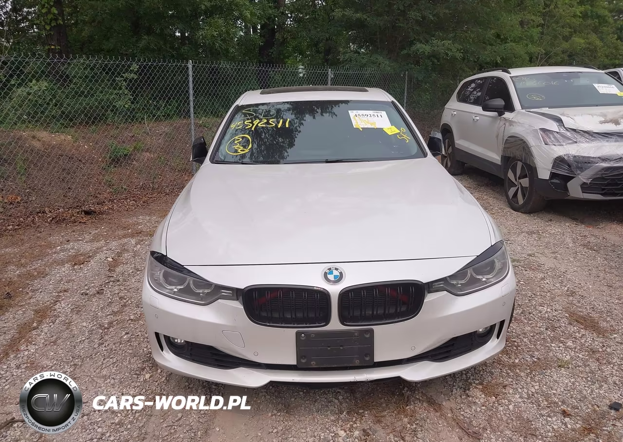 2015 BMW 328I xDrive VIN:WBA3B3G52FNR88613 - 13