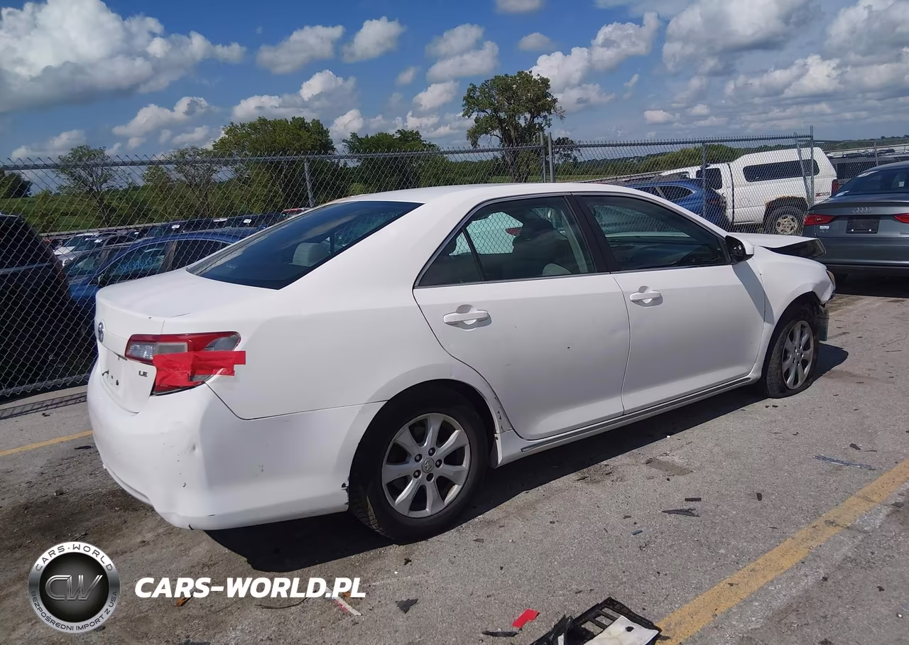 2012 Toyota Camry Le VIN:4T4BF1FK4CR194746 - 4