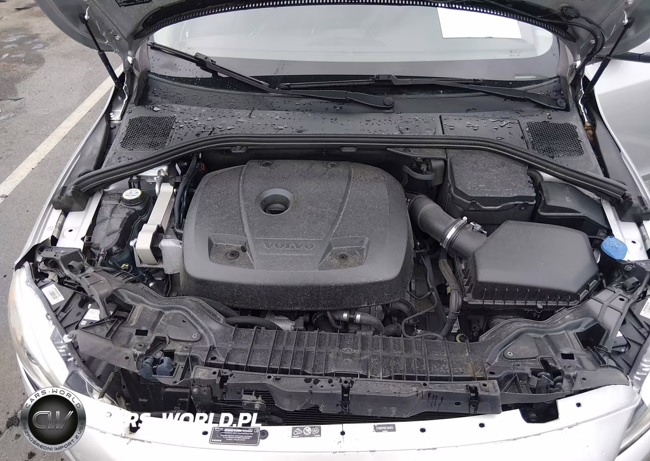 2015 Volvo S60 T5 Platinum VIN:YV126MFM2F2361570 - 10