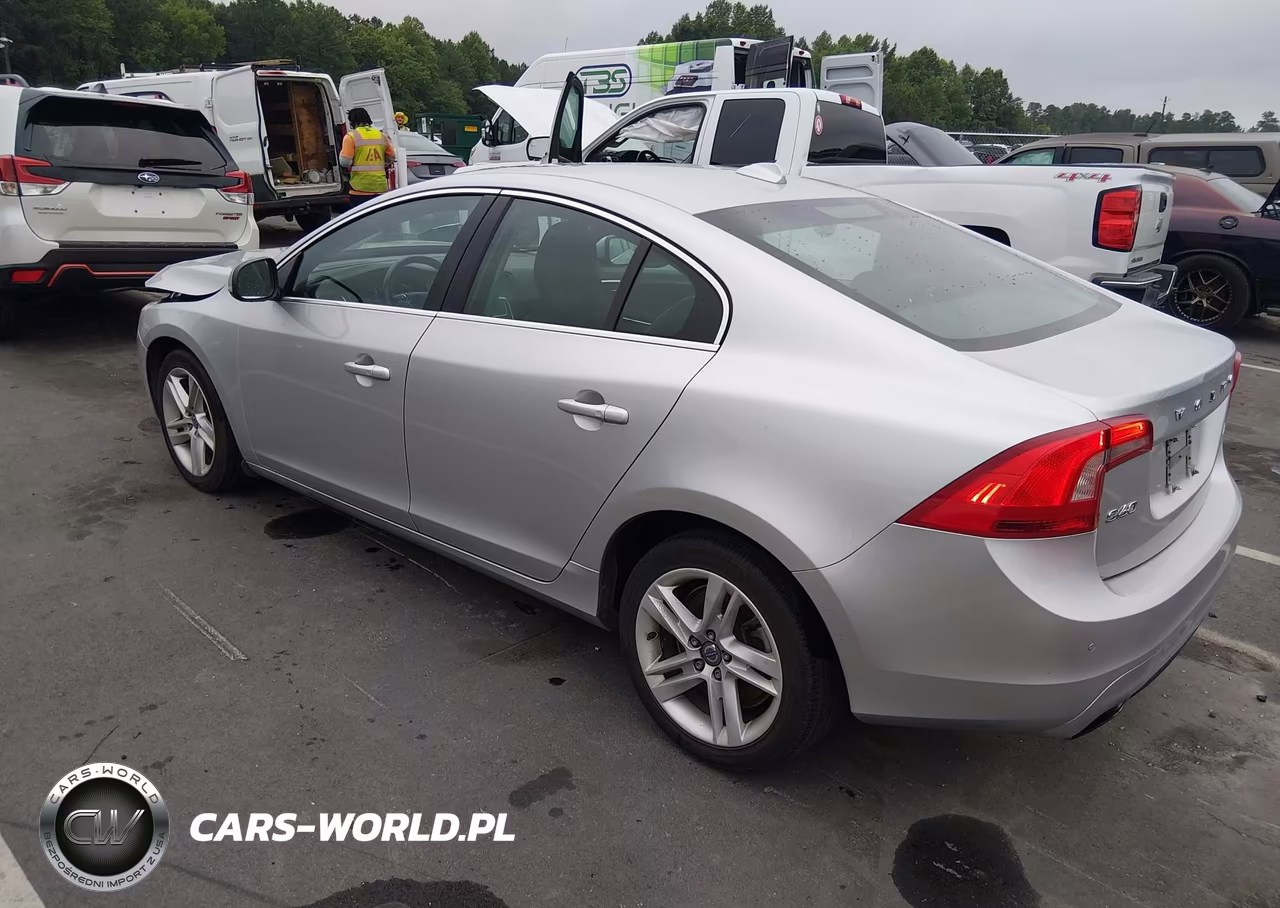 2015 Volvo S60 T5 Platinum VIN:YV126MFM2F2361570 - 3