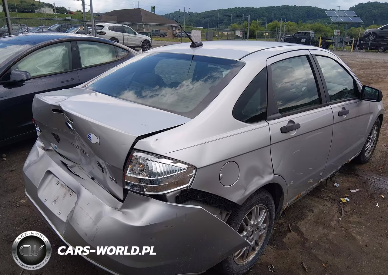 2010 Ford Focus Se VIN:1FAHP3FNXAW202268 - 4