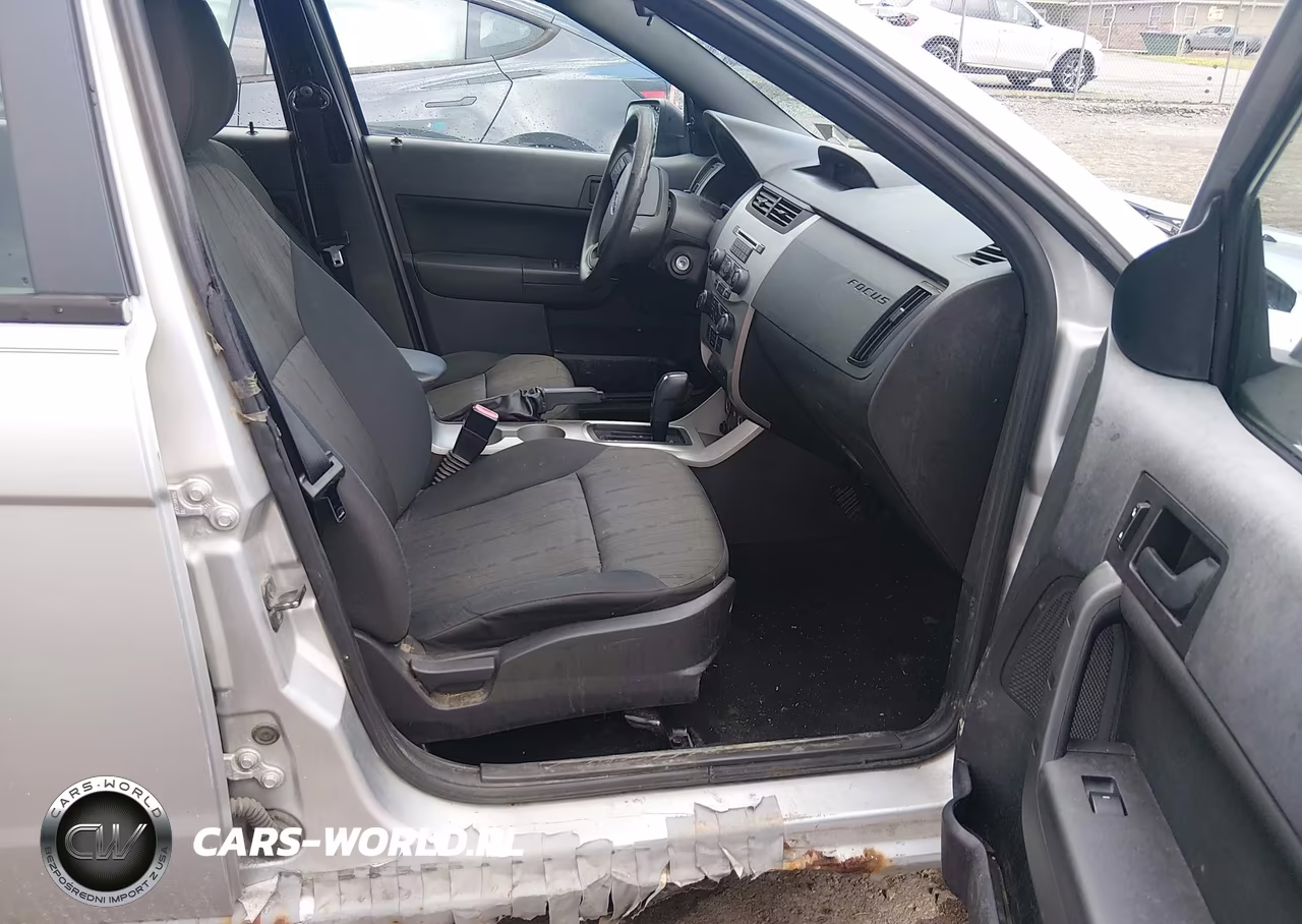 2010 Ford Focus Se VIN:1FAHP3FNXAW202268 - 5
