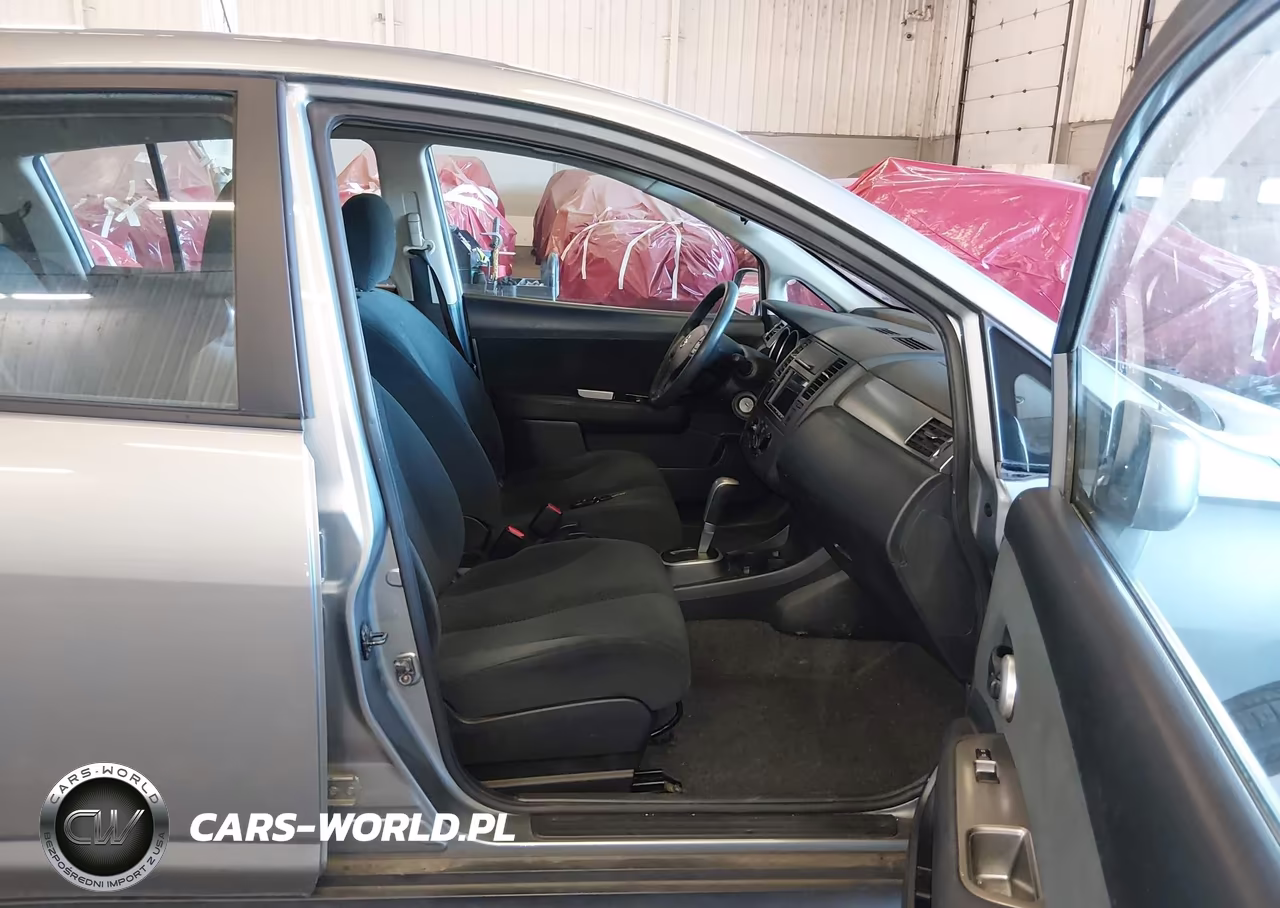 2011 Nissan Versa 1.8S VIN:3N1BC1CP0BL516026 - 5