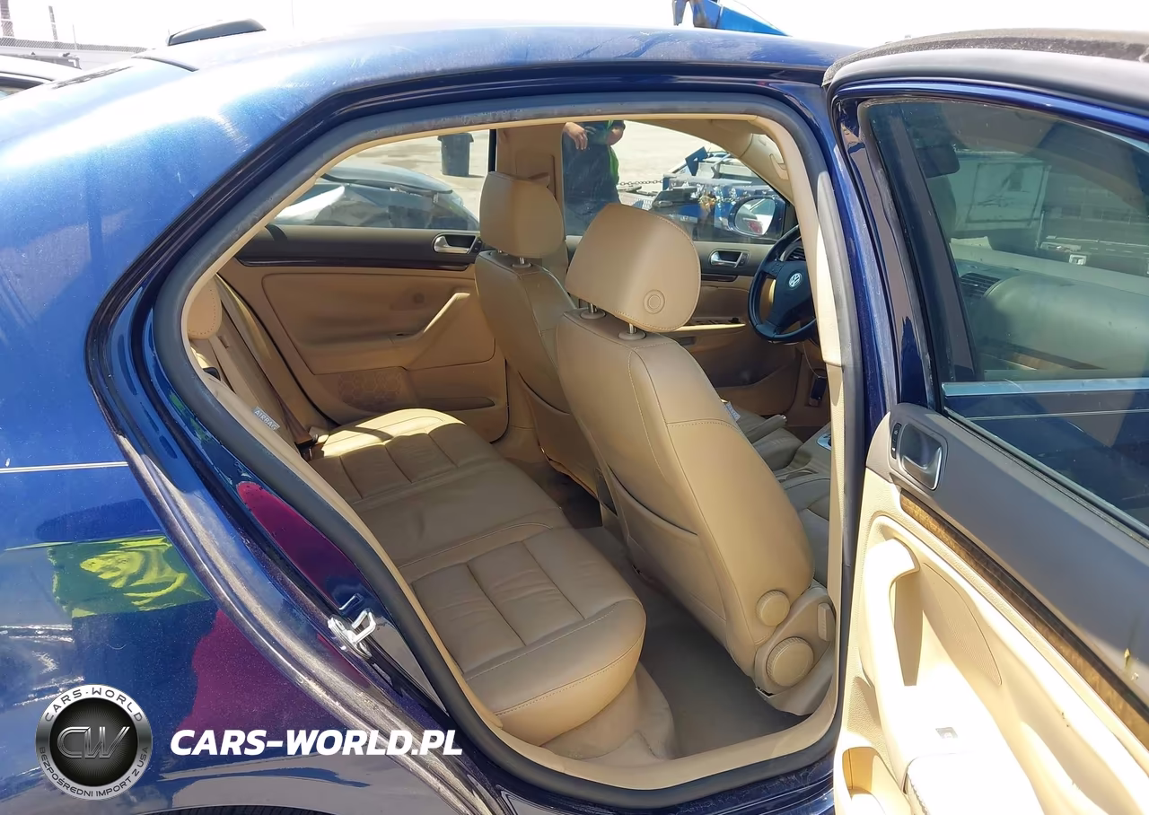 2006 Volkswagen Jetta 2.0T VIN:3VWMJ81K66M765424 - 8