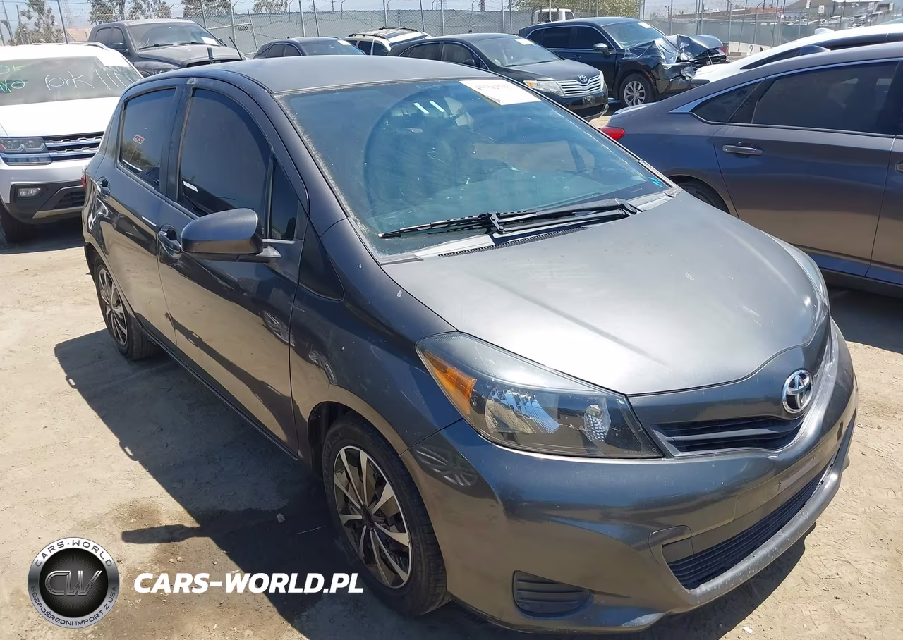 2012 Toyota Yaris Le