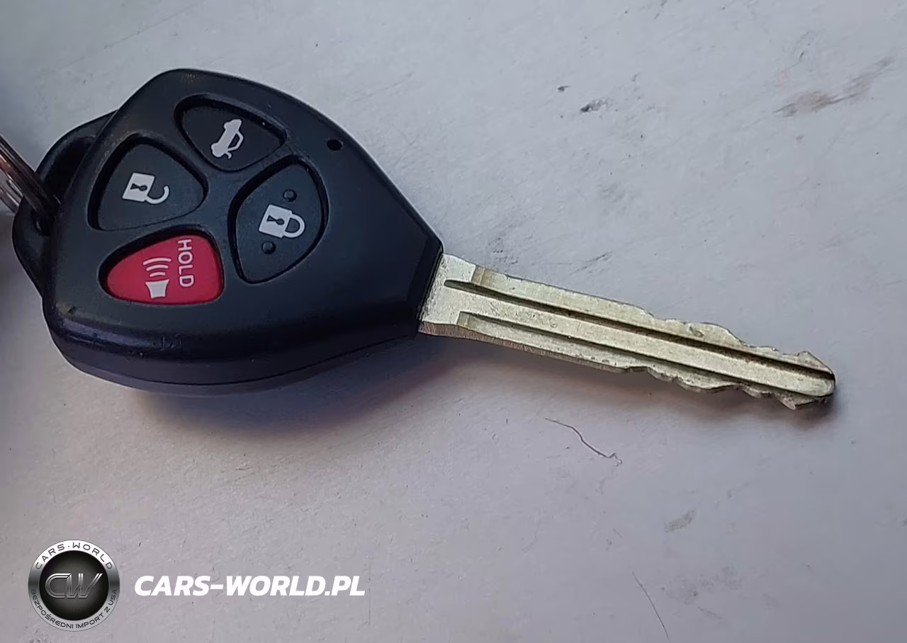 2012 Toyota Yaris Le VIN:JTDKTUD37CD523394 - 11
