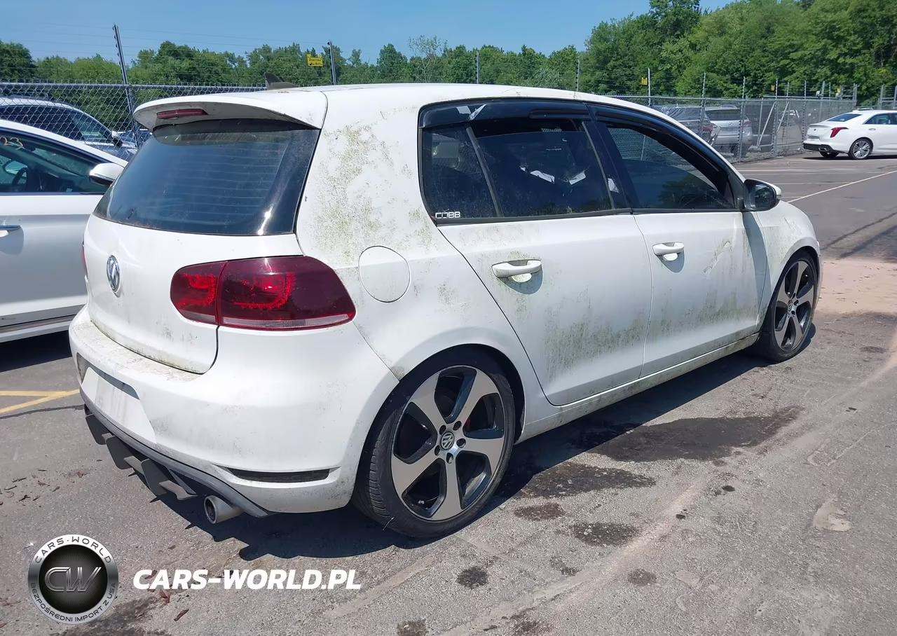 2013 Volkswagen Gti 4-Door-4-Door Autobahn-Drivers Edition-Wolfsburg Edition VIN:WVWHD7AJ4DW139977 - 4