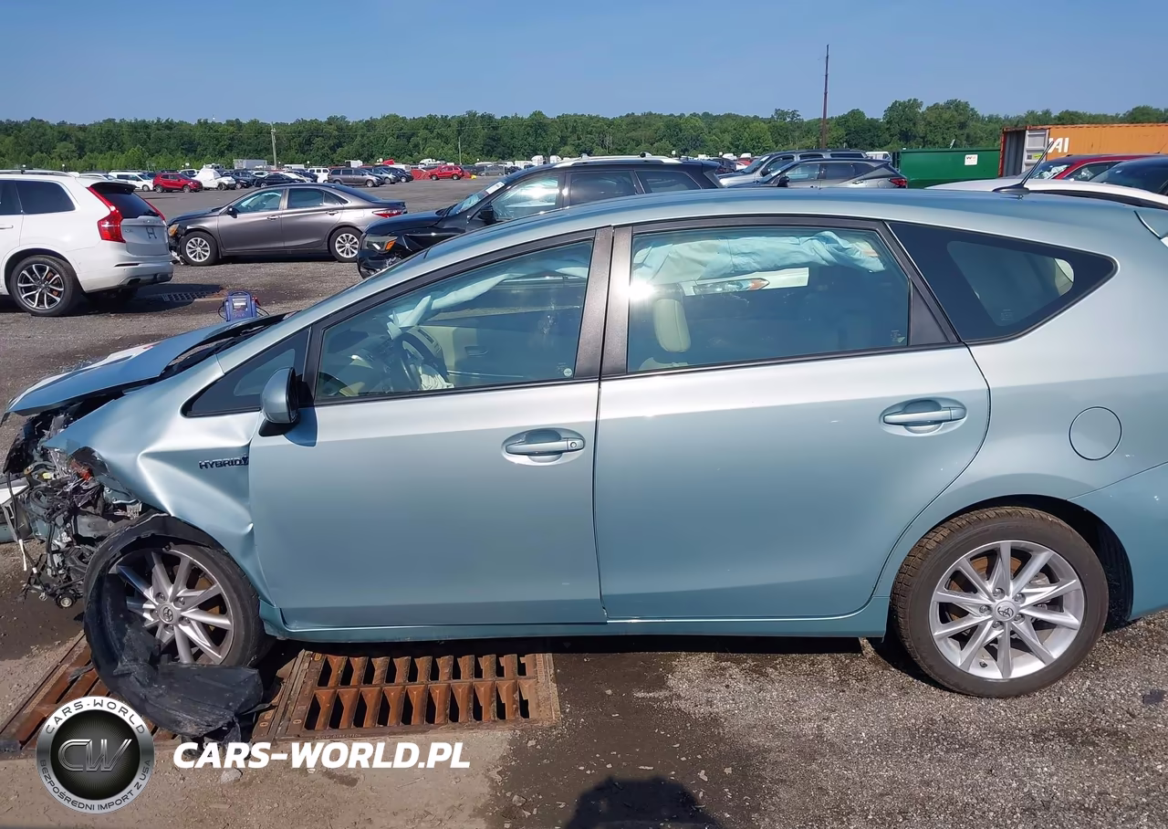 2014 Toyota Prius V Five VIN:JTDZN3EU4EJ002373 - 14
