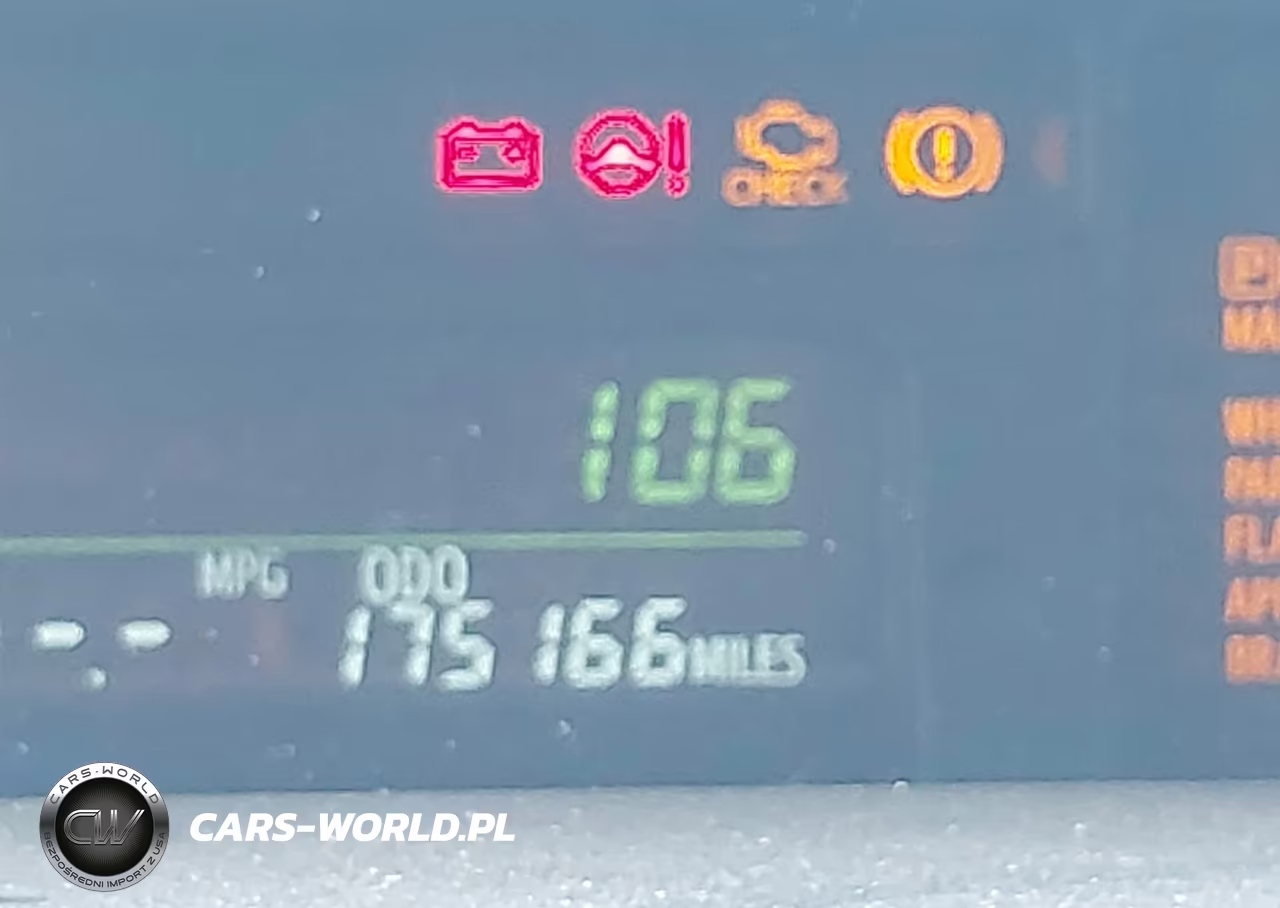 2014 Toyota Prius V Five VIN:JTDZN3EU4EJ002373 - 15