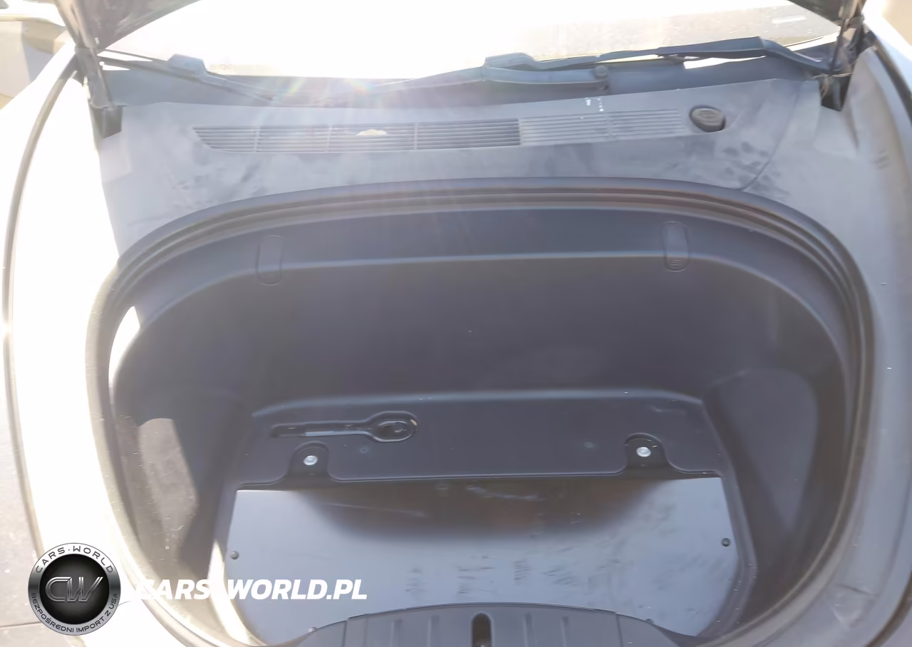 2018 Tesla Model 3 Long Range-Performance VIN:5YJ3E1EB8JF071433 - 10