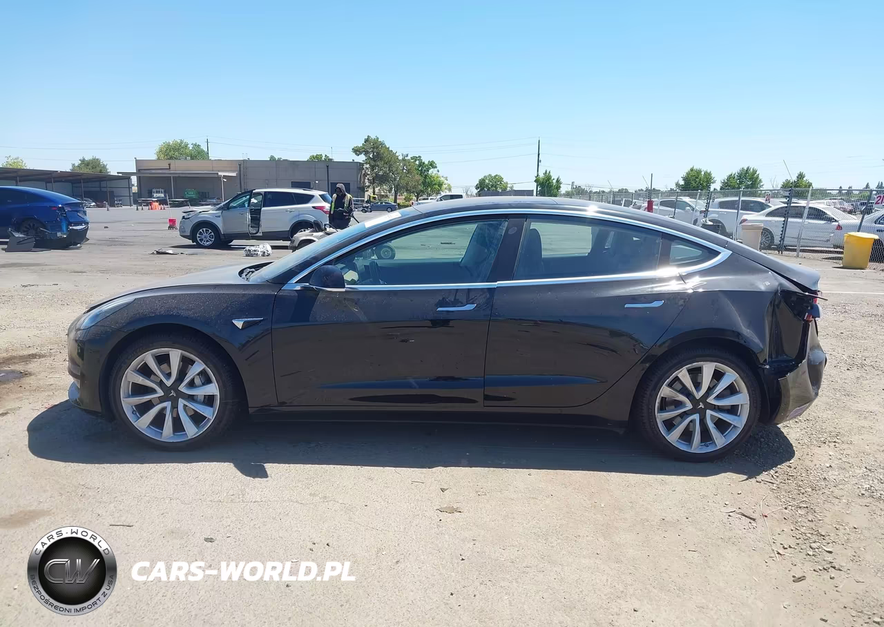 2018 Tesla Model 3 Long Range-Performance VIN:5YJ3E1EB8JF071433 - 13