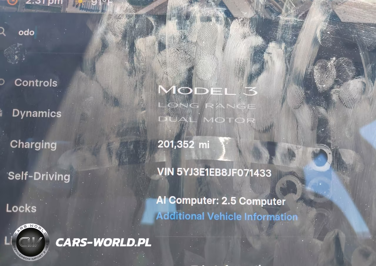 2018 Tesla Model 3 Long Range-Performance VIN:5YJ3E1EB8JF071433 - 7