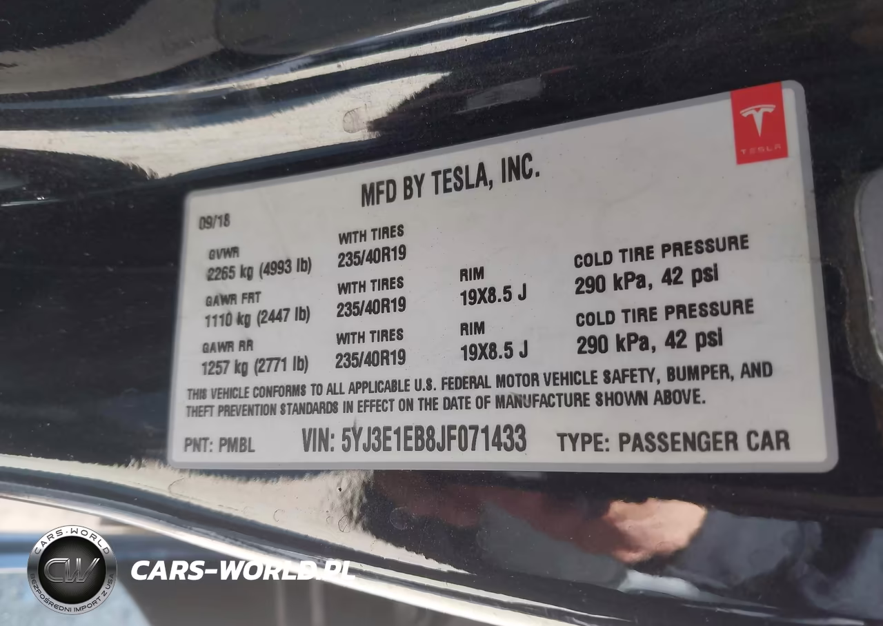 2018 Tesla Model 3 Long Range-Performance VIN:5YJ3E1EB8JF071433 - 9