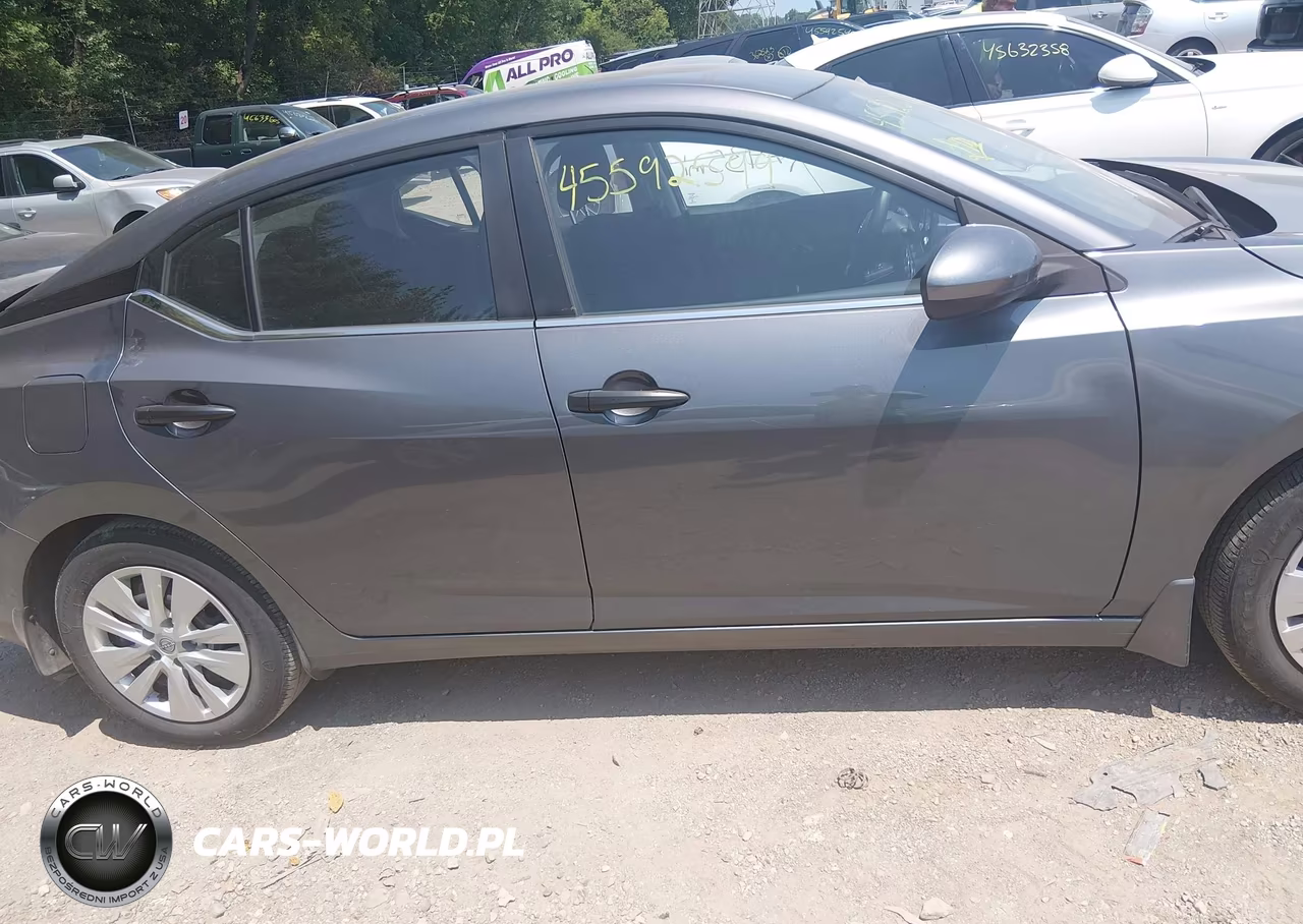 2025 Nissan Sentra S VIN:3N1AB8BV1SY328075 - 13