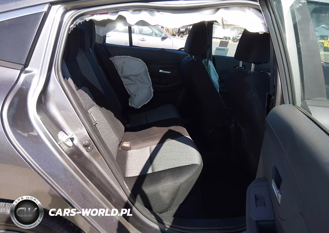 2026 Nissan Sentra Sv VIN:3N1AB9CV0TY283586 - 8