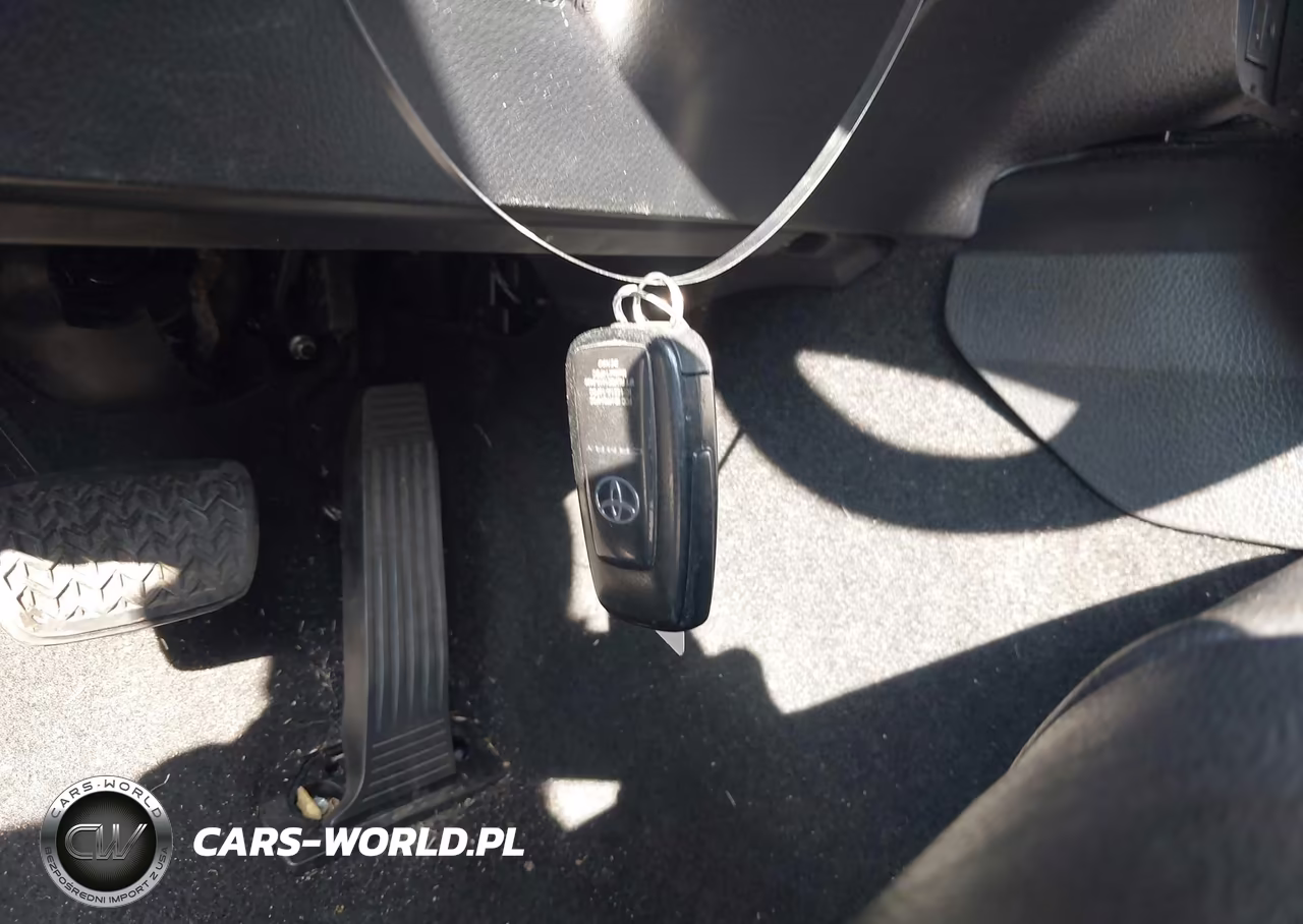 2018 Toyota Camry Xle VIN:4T1B11HK1JU026484 - 11