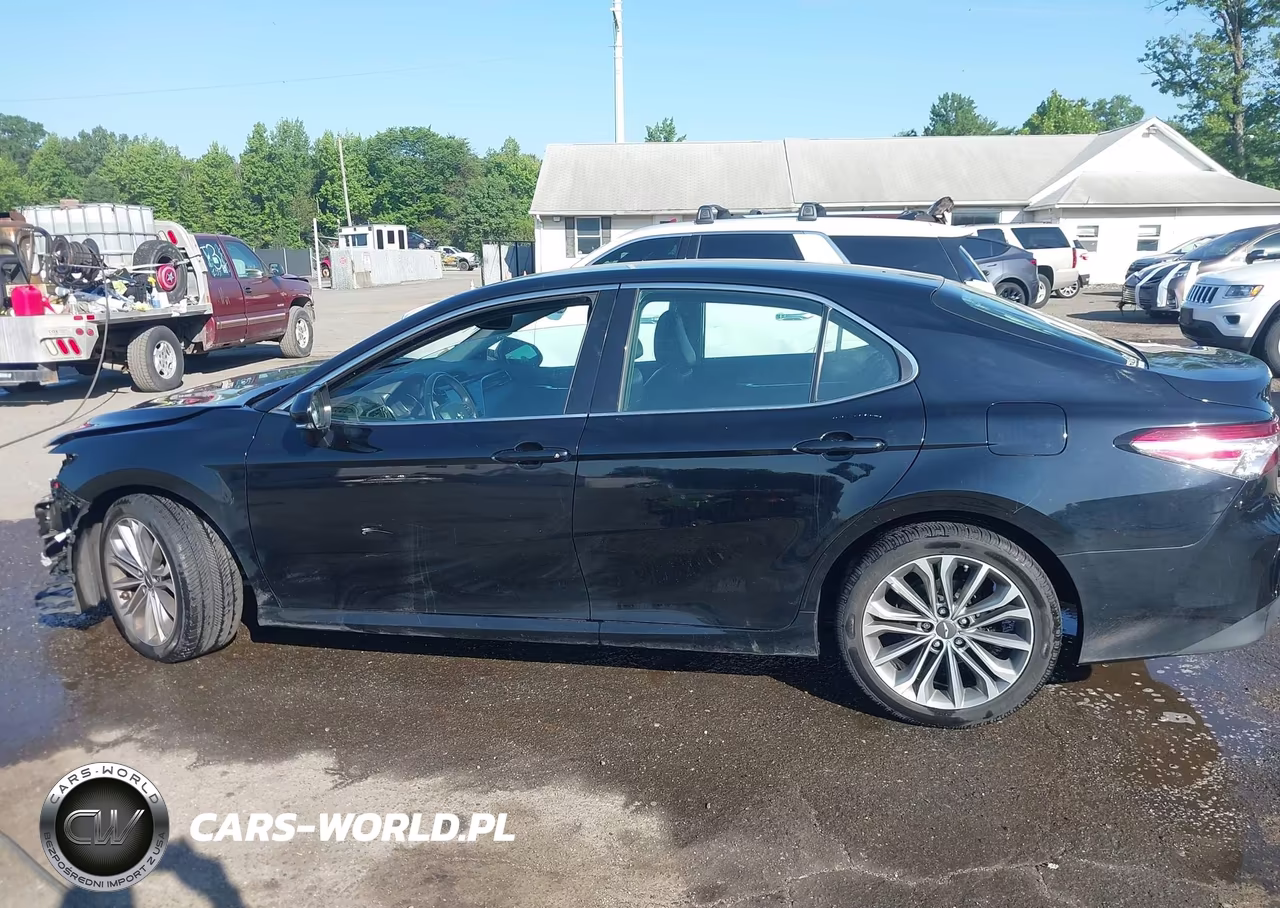 2018 Toyota Camry Xle VIN:4T1B11HK1JU026484 - 15