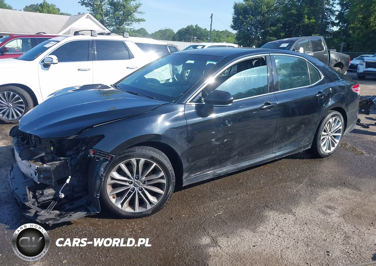 2018 Toyota Camry Xle VIN:4T1B11HK1JU026484 - 2
