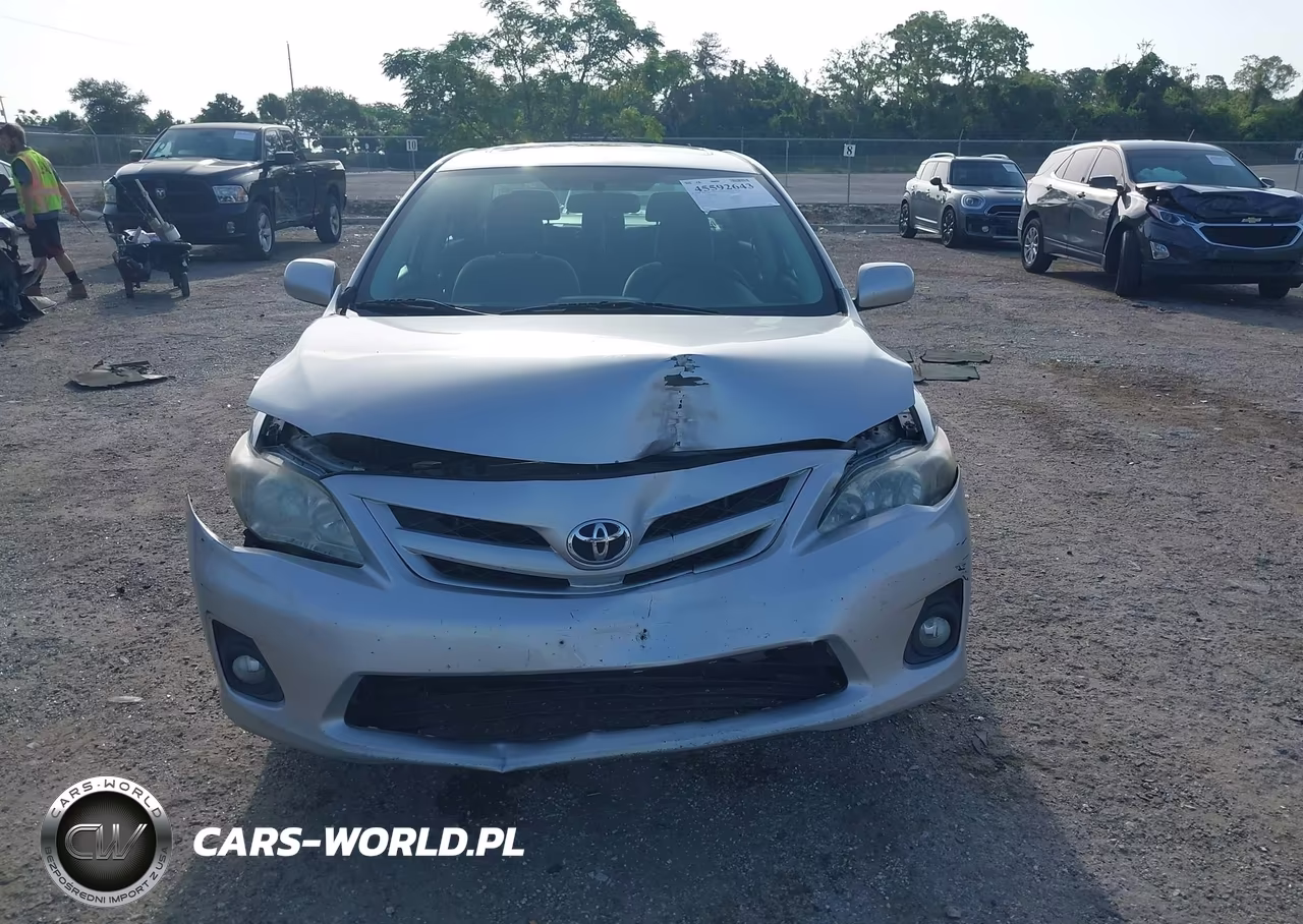 2011 Toyota Corolla Le VIN:2T1BU4EE1BC575502 - 12
