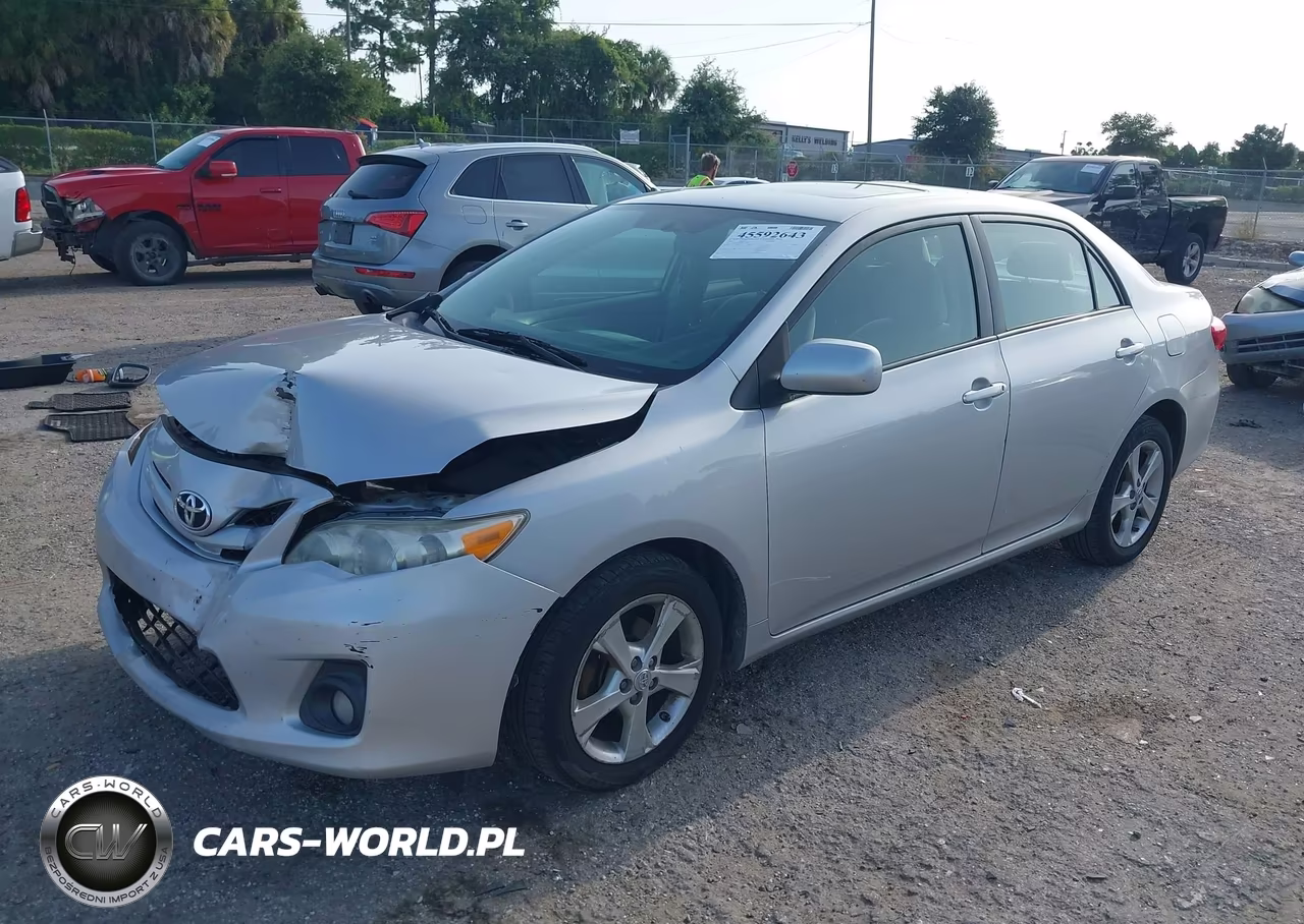 2011 Toyota Corolla Le VIN:2T1BU4EE1BC575502 - 2