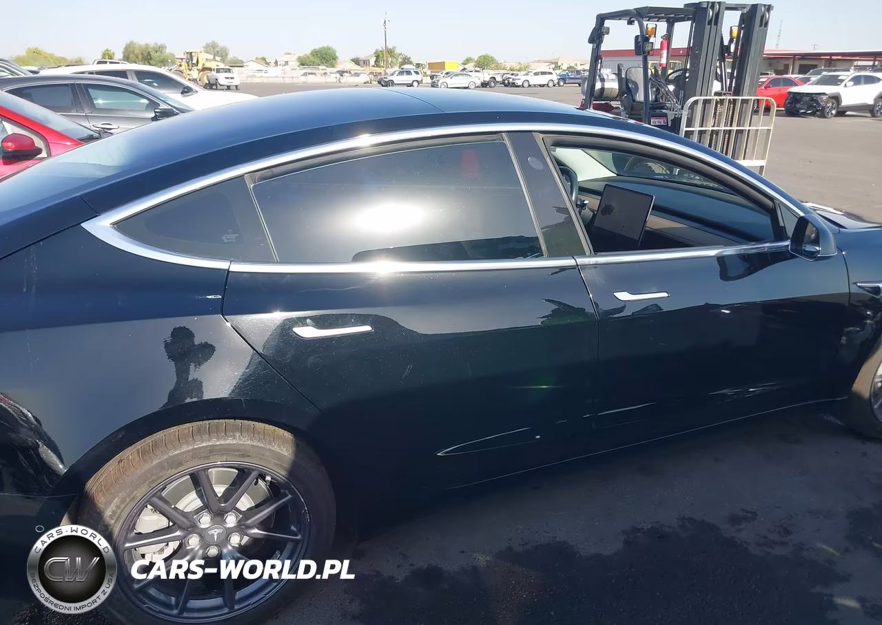 2018 Tesla Model 3 Long Range-Mid Range VIN:5YJ3E1EA7JF172356 - 13