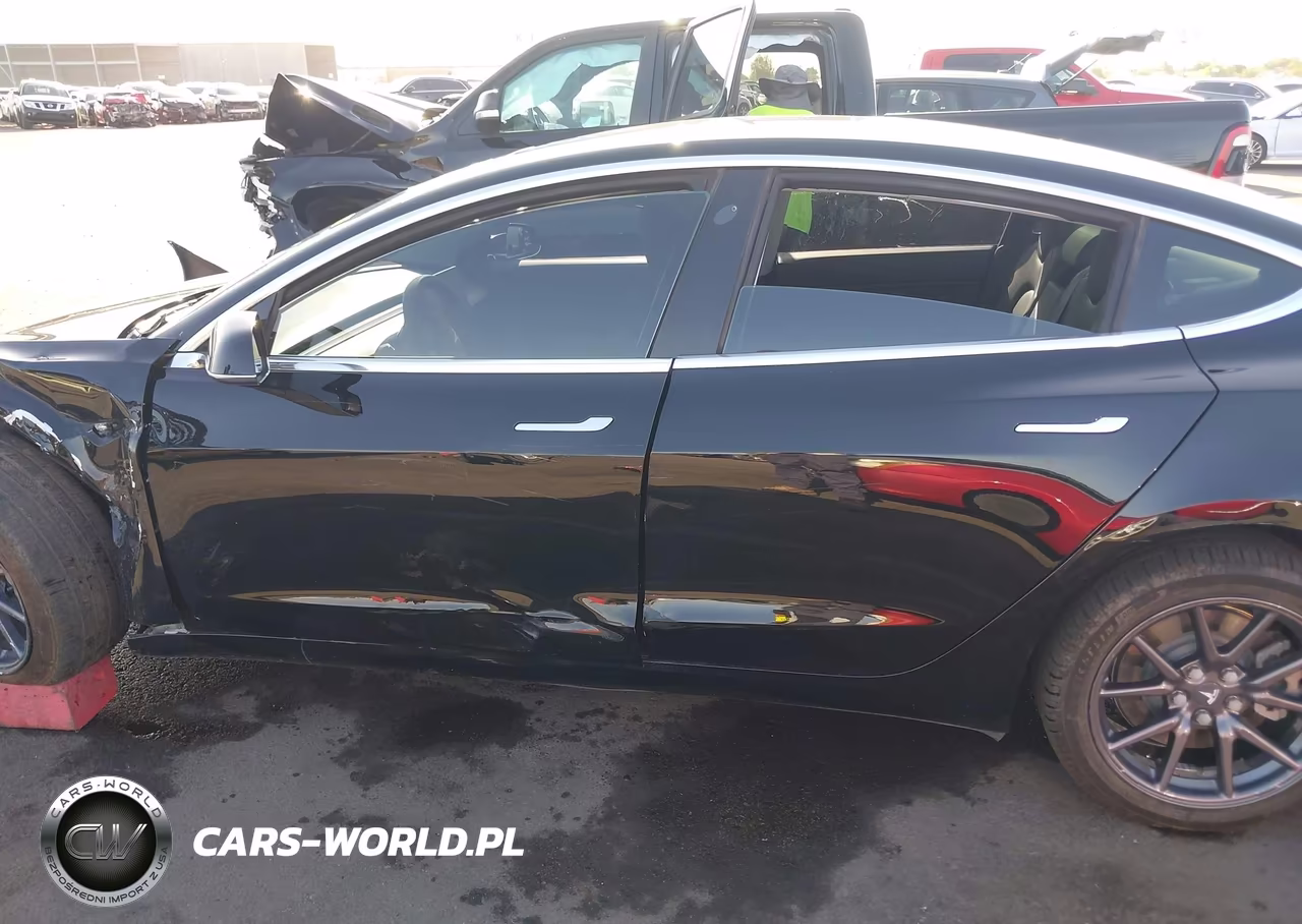 2018 Tesla Model 3 Long Range-Mid Range VIN:5YJ3E1EA7JF172356 - 14