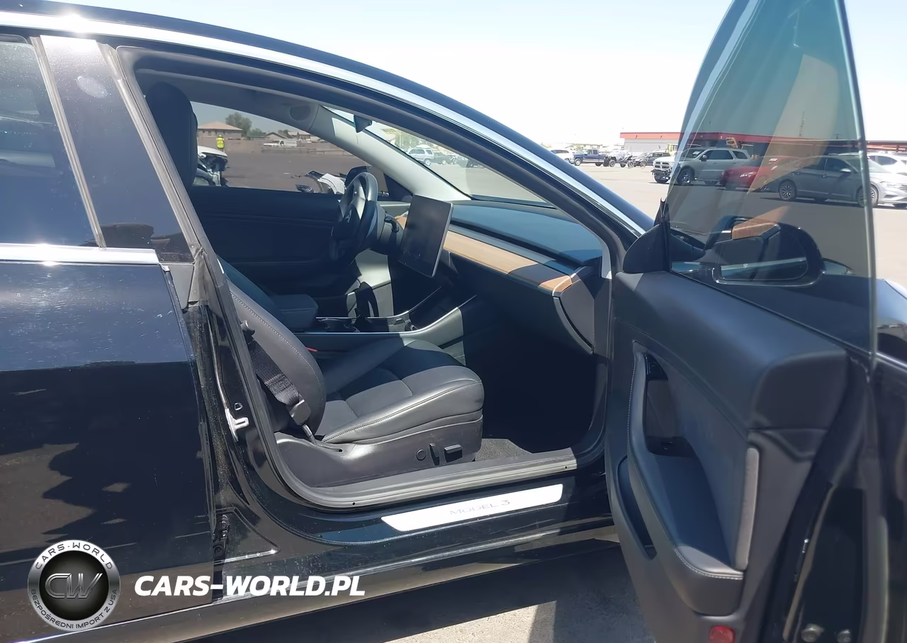 2018 Tesla Model 3 Long Range-Mid Range VIN:5YJ3E1EA7JF172356 - 5