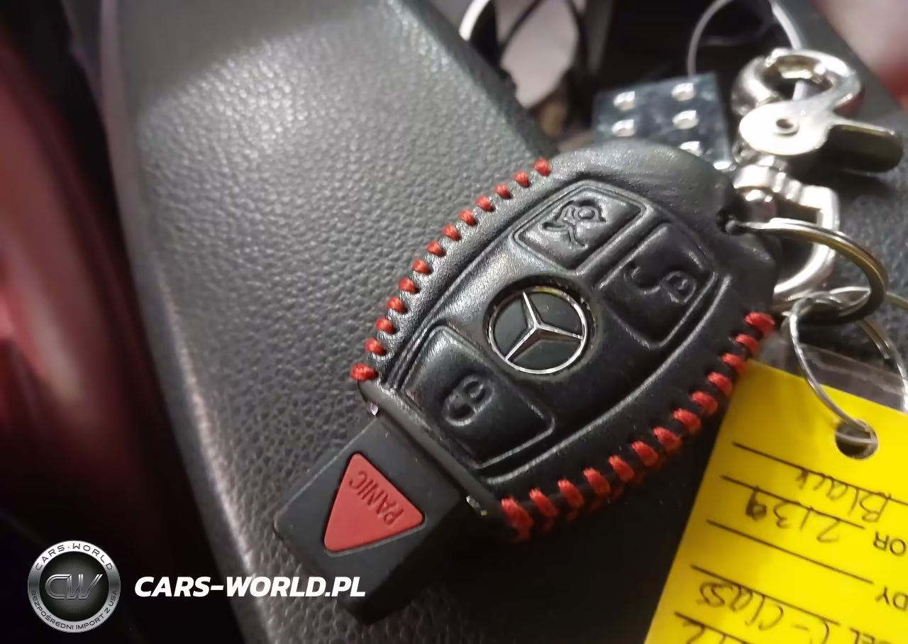 2013 Mercedes-Benz C 250 VIN:WDDGJ4HB0DF992139 - 11