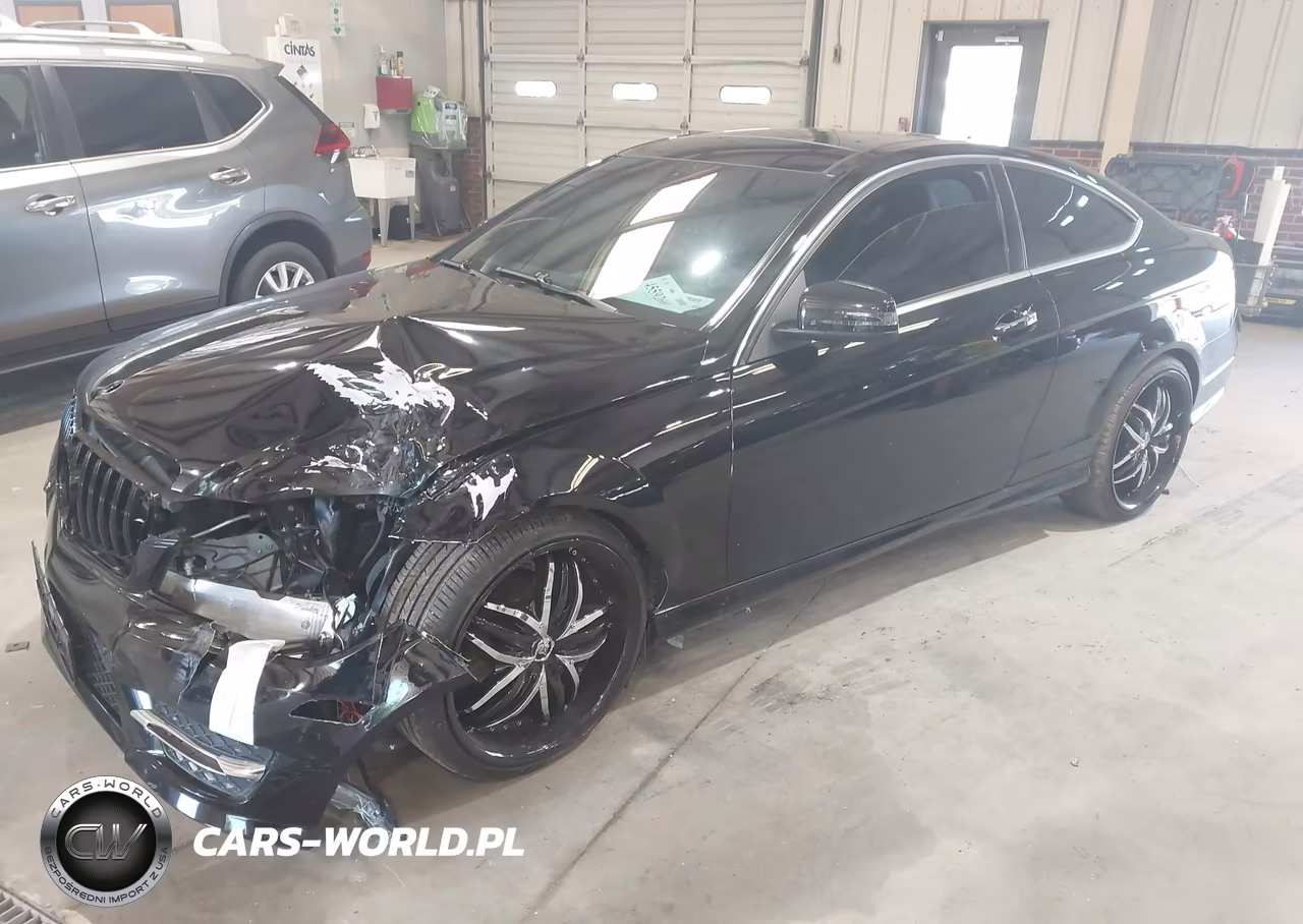 2013 Mercedes-Benz C 250 VIN:WDDGJ4HB0DF992139 - 2