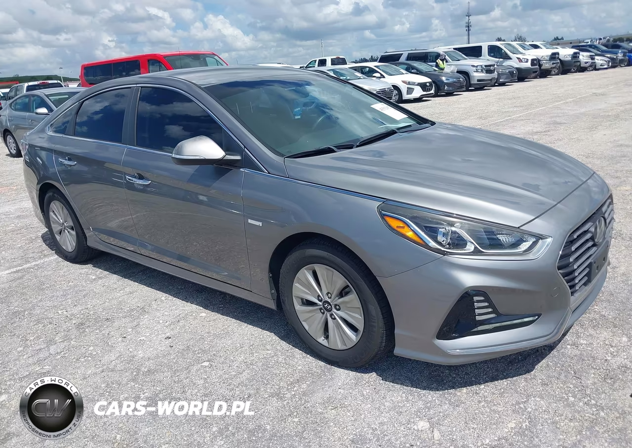2018 Hyundai Sonata Hybrid Se