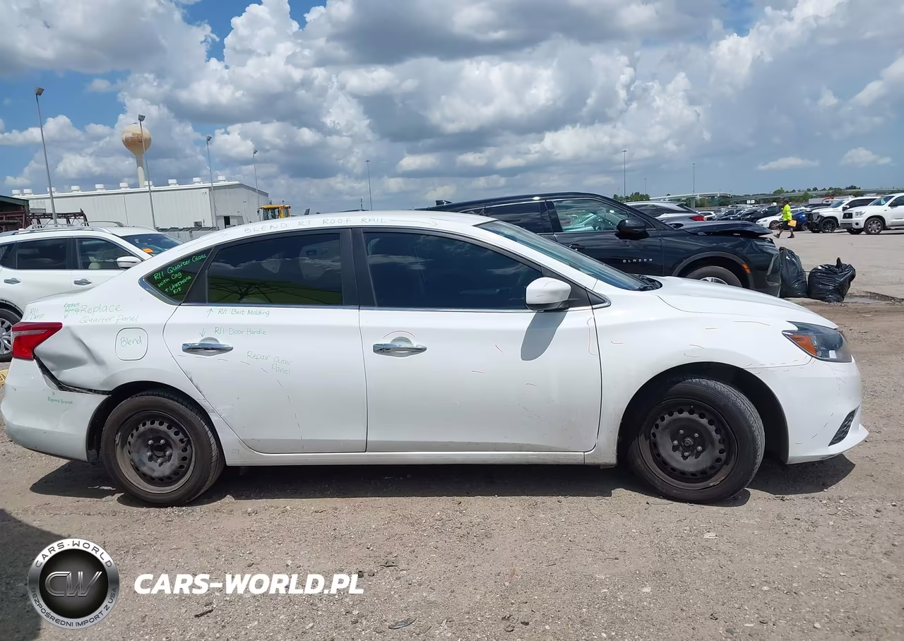 2019 Nissan Sentra S VIN:3N1AB7AP8KY261360 - 13