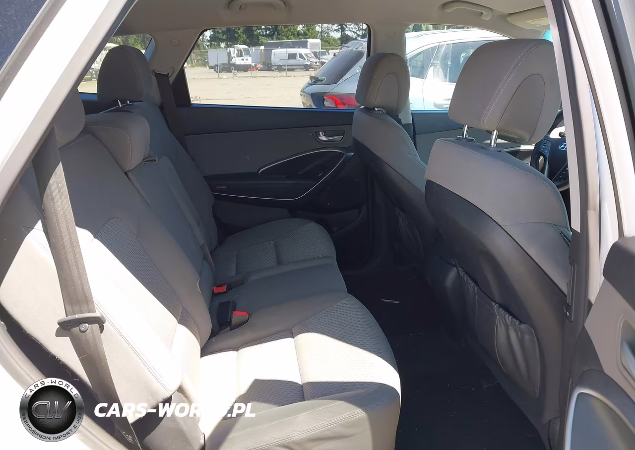 2017 Hyundai Santa Fe Se VIN:KM8SMDHF5HU218643 - 8