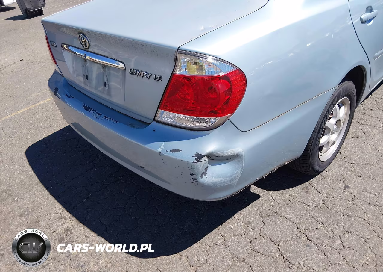 2005 Toyota Camry Le VIN:4T1BE32K15U528782 - 6