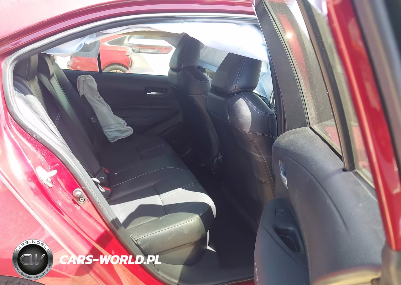 2025 Toyota Corolla Hybrid Xle VIN:JTDBCMFE0S3070576 - 8