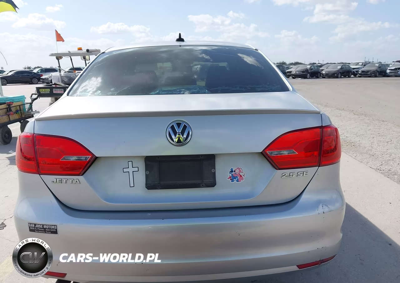2013 Volkswagen Jetta 2.5L Se VIN:3VWDX7AJ4DM352656 - 16