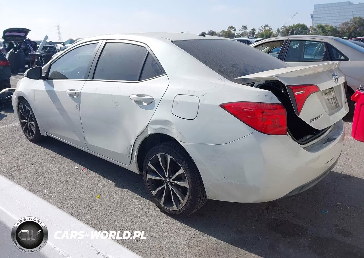2017 Toyota Corolla Se VIN:5YFBURHE7HP608472 - 3