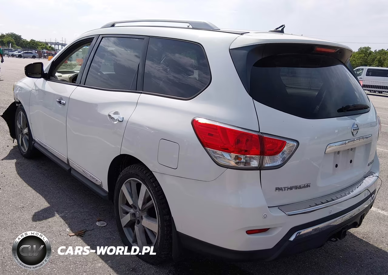 2014 Nissan Pathfinder Platinum VIN:5N1AR2MNXEC655277 - 3