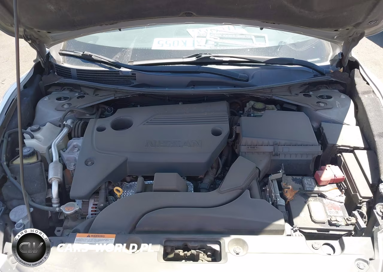 2016 Nissan Altima 2.5 S VIN:1N4AL3AP7GN381017 - 10