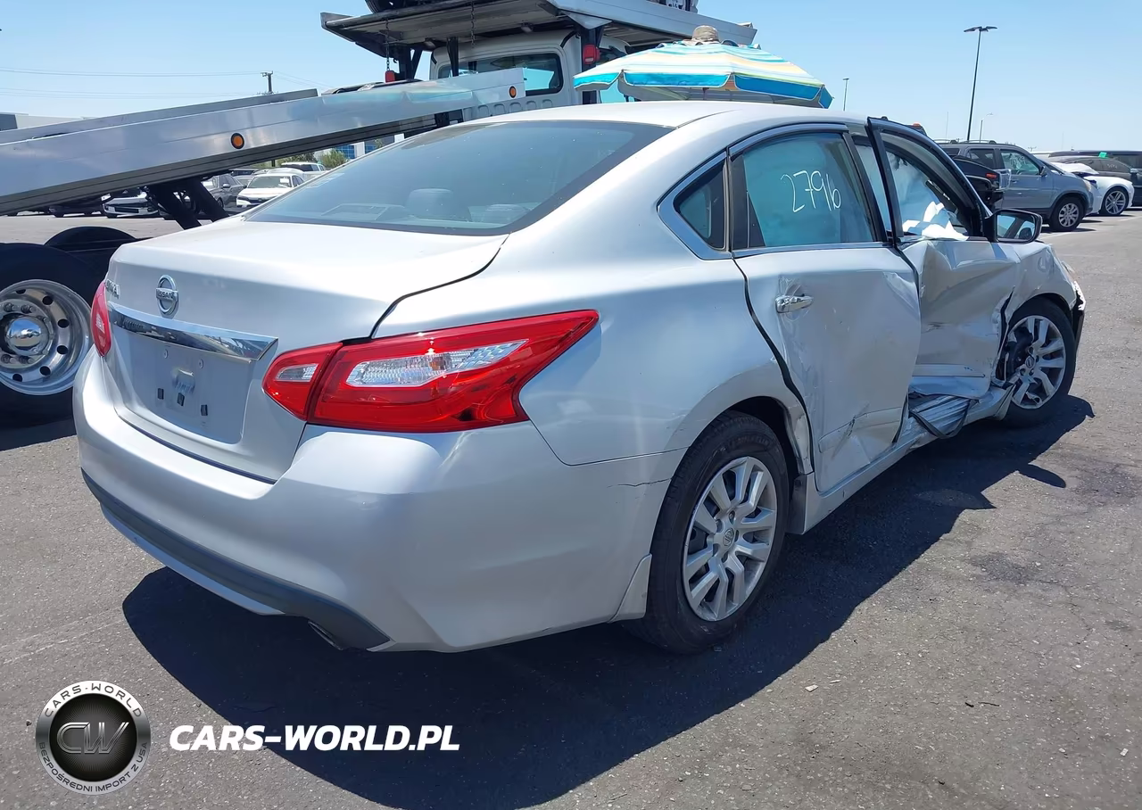 2016 Nissan Altima 2.5 S VIN:1N4AL3AP7GN381017 - 4