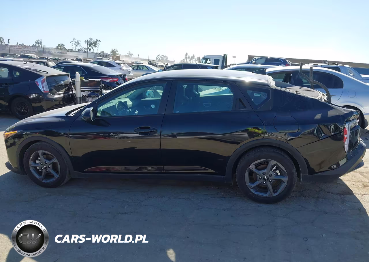 2025 Kia K4 Lxs VIN:3KPFT4DEXSE051479 - 14