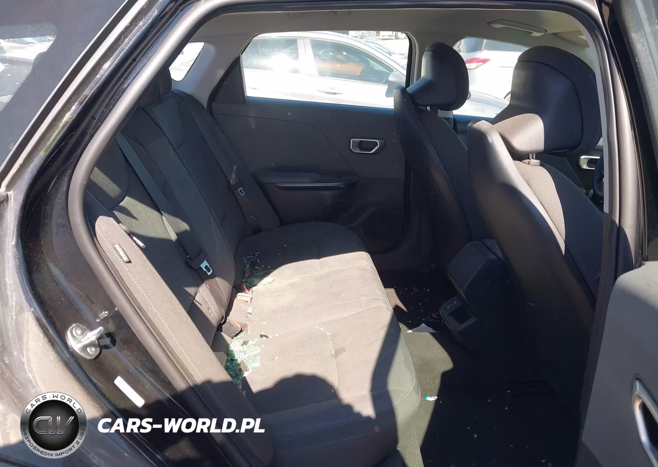 2025 Kia K4 Lxs VIN:3KPFT4DEXSE051479 - 8
