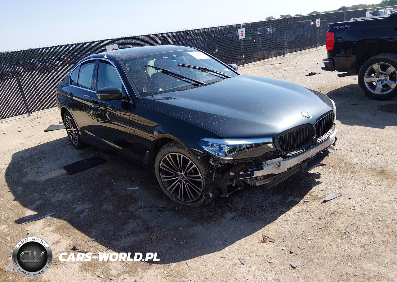 2019 BMW 5 Series 530I xDrive – zdjęcie 1 z 15
