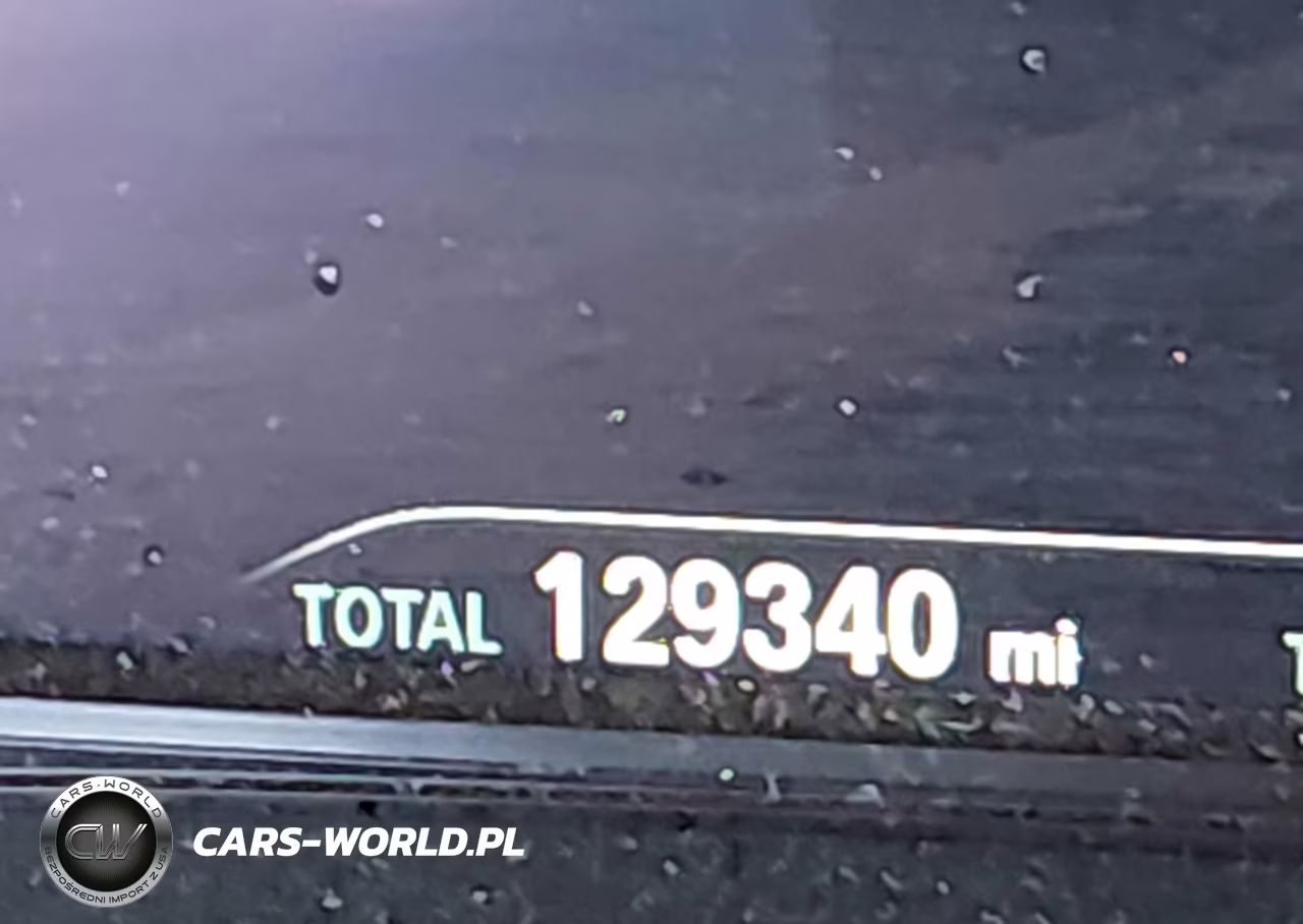 2019 BMW 5 Series 530I xDrive VIN:WBAJA7C51KWW02145 - 14