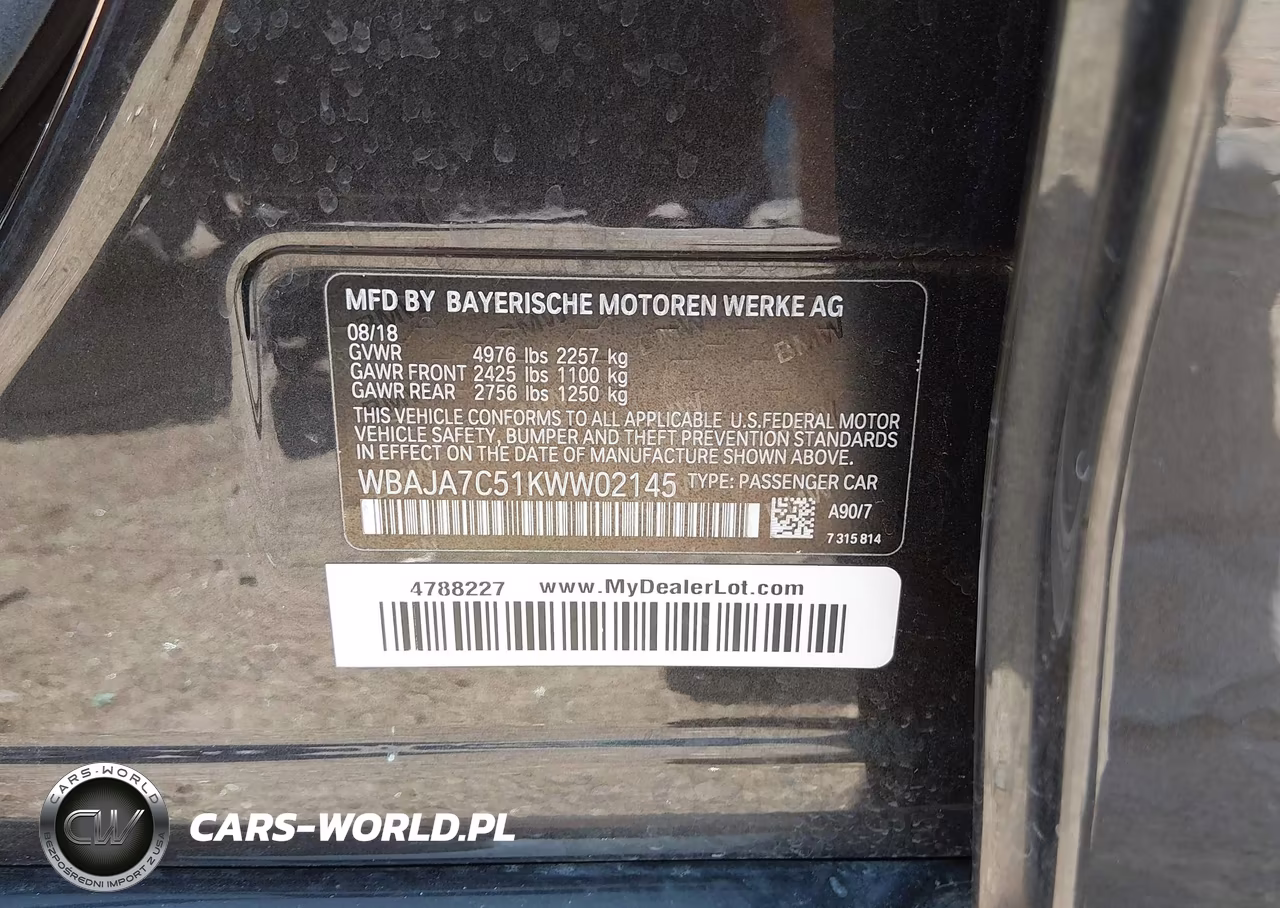 2019 BMW 5 Series 530I xDrive VIN:WBAJA7C51KWW02145 - 9