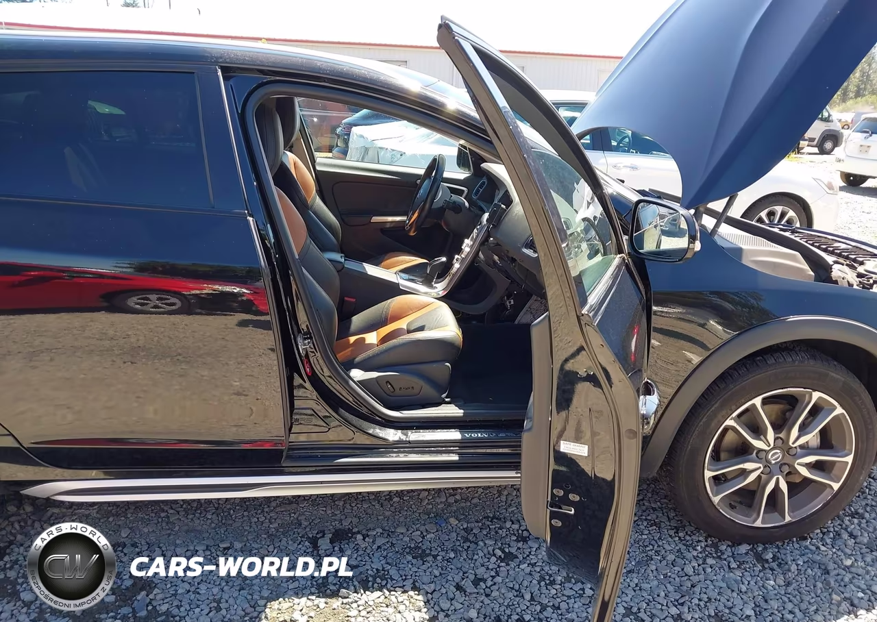 2018 Volvo V60 Cross Country T5 VIN:YV440MWK1J2057893 - 5
